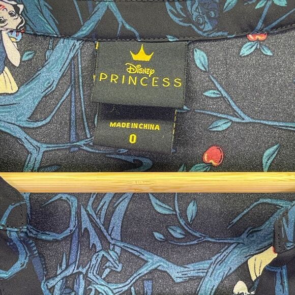 Disney Princess Black Blue Snow White Enchanted Forest Georgette Blouse Size 0 - Picture 2 of 8